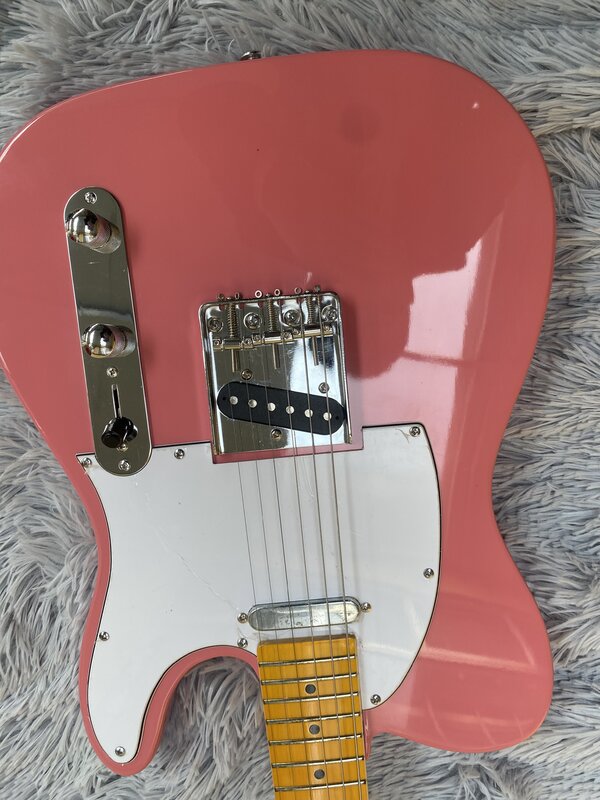 High-quality electric guitar, pink lacquer, classic styling, 6-string, free shipping from stock