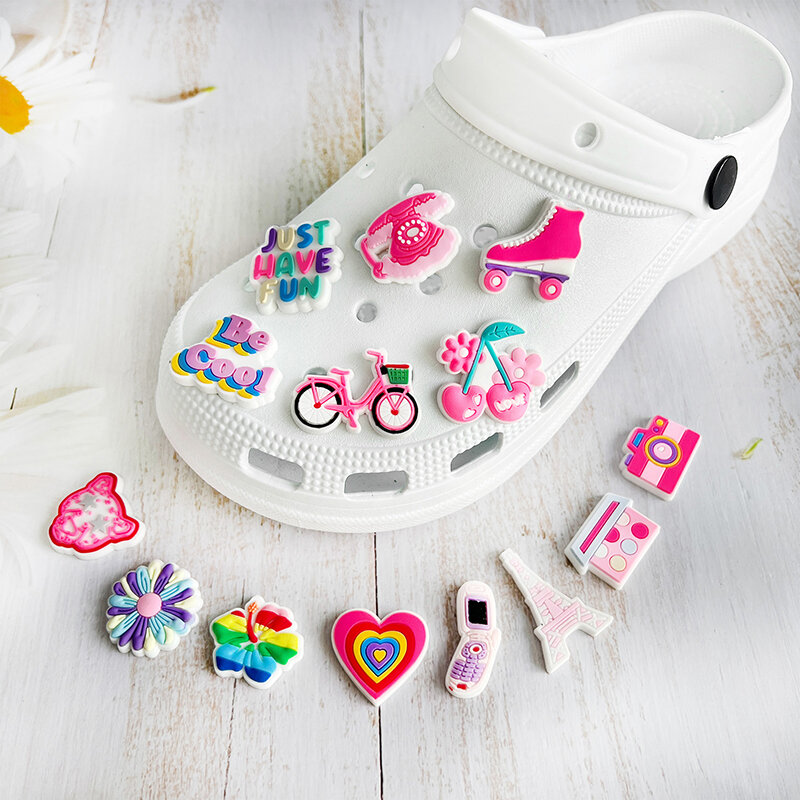 Nuovi arrivi Pink Shoe Charms Pin per Croc accessori decorazione per scarpe bambini regali per feste di natale per adulti
