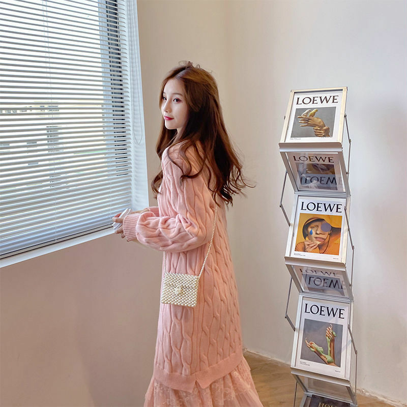 2021 Thu Đông Mới Ren Khâu Đầm Áo Len Nữ Váy Lười Gió Rời Hàn Quốc Xoắn Áo Len