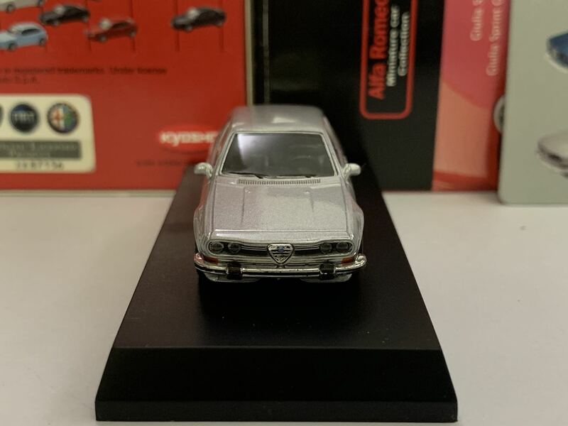 Kyosho1/64 alfa romeo alfetta gtv coleção de liga fundido carro decoração modelo brinquedos