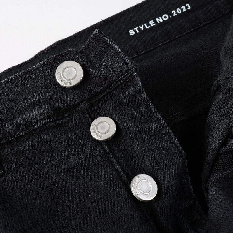 กางเกงยีนส์สีดำของผู้ชายแฟชั่นไฮสตรีทกางเกงยีนส์ฟอกสีผ้ายืดรัดรูปผ่าข้างดีไซน์ฮิปฮอปกางเกงแบรนด์ฮอป