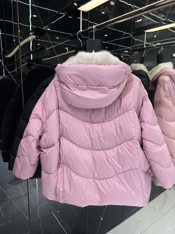 Chaqueta de plumón con capucha, abrigo corto holgado con cuello de visón, diseño cálido y cómodo, novedad de invierno, 2023, 1111