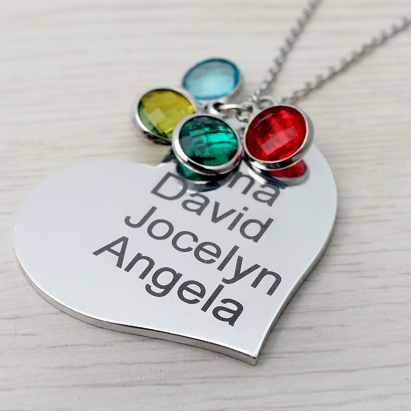 Collier personnalisé avec noms de famille, pendentif en forme de cœur avec pierres d'anniversaire, collier de grand-mère pour cadeau de fête des mères