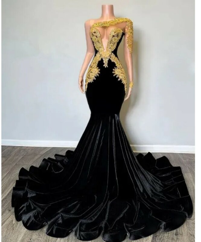 Black Velvet Mermaid Prom Dresses with Long Sleeve Sheer Mesh Gillter Gold Lace Applique Evening Occasion Gown Vestidos De Noche