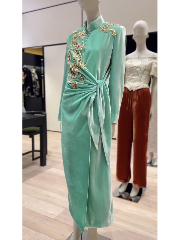 エレガントなグリーンベルベット女神スタイルのドレス、ファッショナブルな中国風