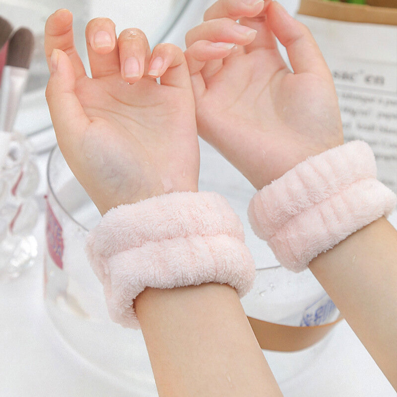 2Pc Wassen Absorberende Polsband Wrist Guard Badkamer Accessoires Gezicht Wassen Artefact Hand-Wassen Manchet Anti-Wetting mouwen