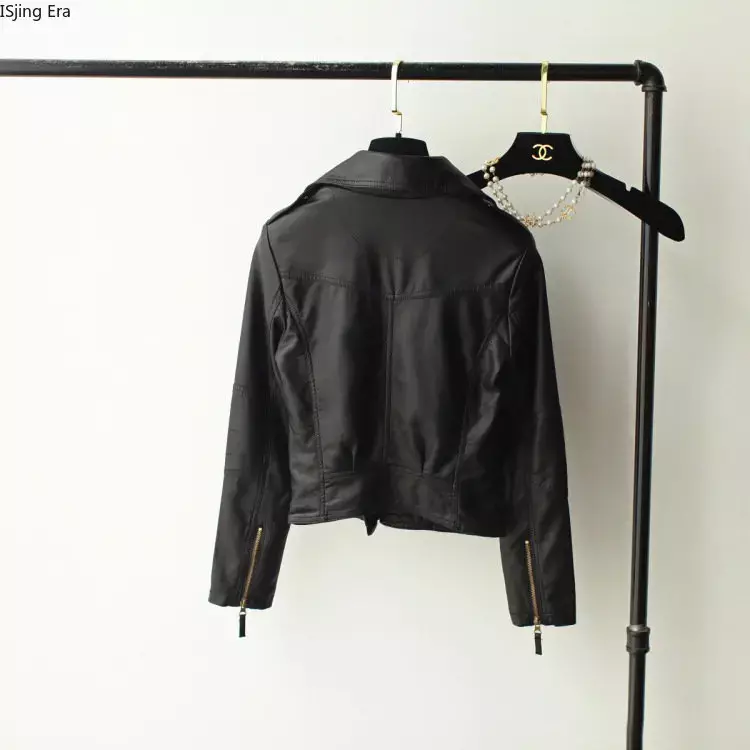Женская короткая мотоциклетная куртка из ПУ кожи с откидным воротником Q7, 2023