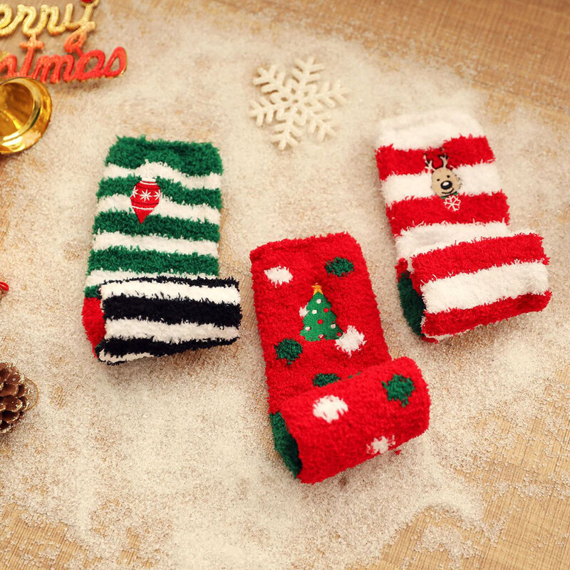 1Pair Cute Christmas Coral Fleece Socks Warm And Thick Winter Plush Socks Cartoon Santa Snowman Home Sleeping Floor Socks