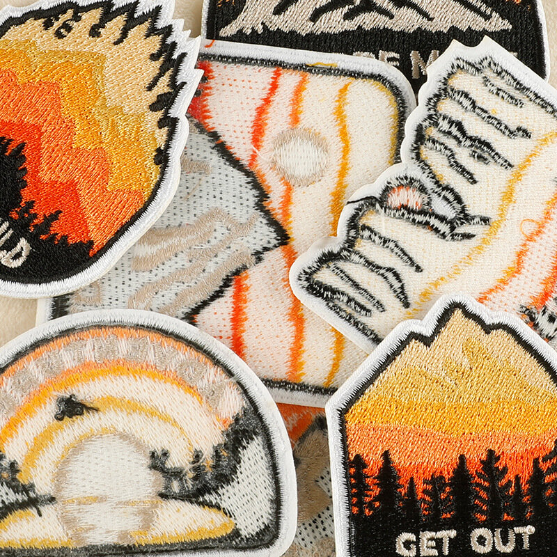 Stiker bordir baru 2024 stiker berkemah gunung matahari terbenam DIY perekat besi pada tambalan tas kain Aksesori kain