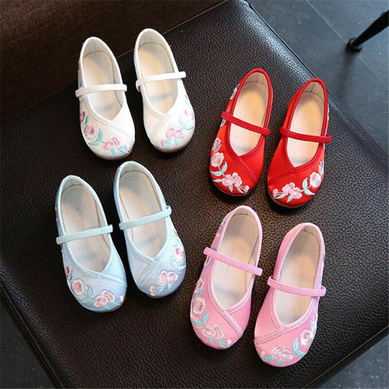 Sprng Children's Embroidered Cloth Shoes Girls' Shoes Children's Dance Shoes Girls Sweet Princess Flats Kids Performance Shoes