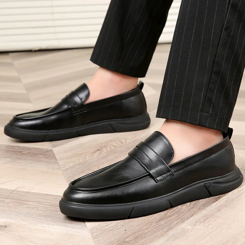 2023 Classic Men's Genuine Leather Shoes Handmade Leather Soft Anti-slip Rubber Loafers Casual Casual Wedding Party Formal Shoes