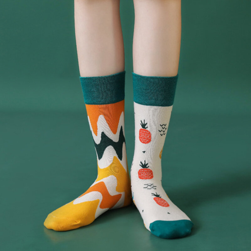 2023 calze da uomo e da donna cartoon street personality versione europea e americana calze di cotone coppia calzini