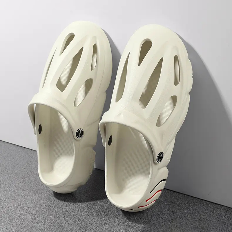 Мужские летние дышащие туфли с дырками 2023, трендовые удобные мягкие эластичные шлепанцы, Уличная Повседневная Нескользящая пляжная обувь для мужчин