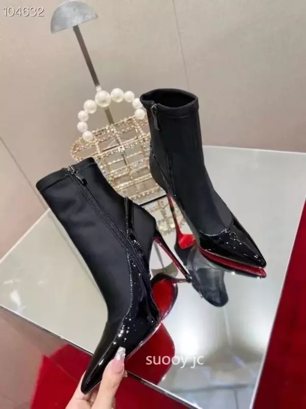 รองเท้าแฟชั่นประดับคริสตัลสีแดงหรูหรารองเท้าบูทส้นสูงสำหรับผู้หญิงสีดำเซ็กซี่
