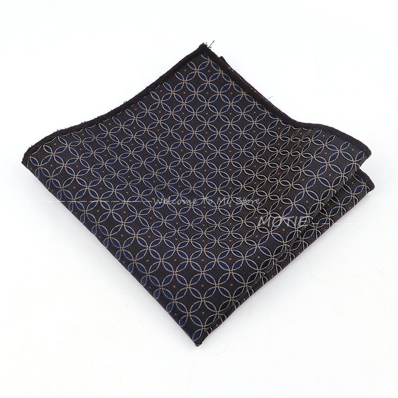Męska elegancka poliestrowa kieszeń kwadratowa chusteczka w brązowe paski mankerchief garnitury odzież na co dzień na imprezę krawat w akcesoria prezenty