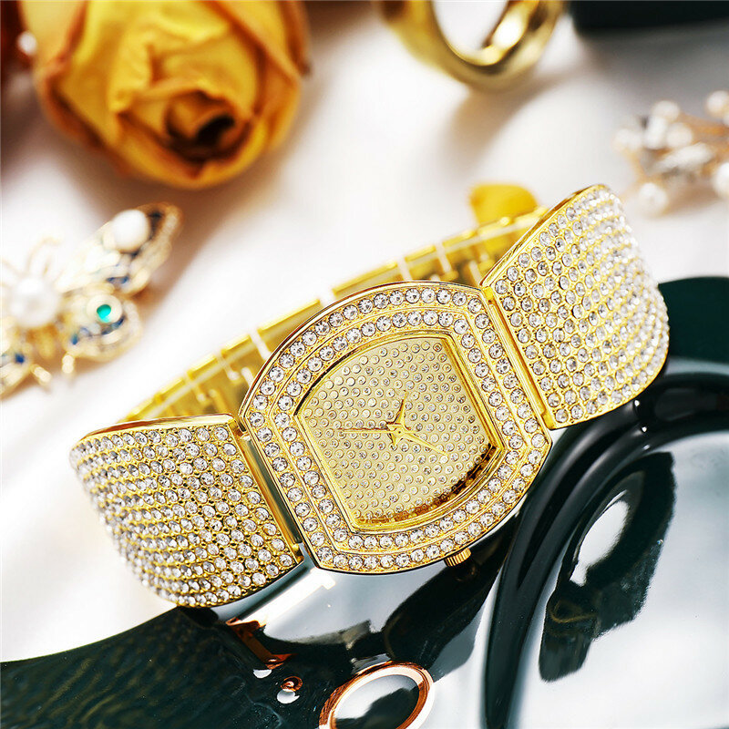 Quartz Horloge Voor Vrouwen Luxe Full Diamond Fashion Rvs Band Polshorloge Minimaal Zonder Schaal Dames Horloges