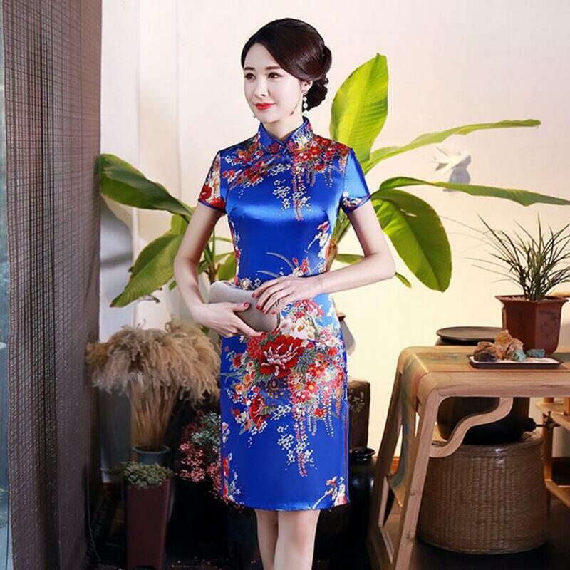Cheongsam feminino com gola mandarim, manga curta, fivelas de disco, divisão lateral, estampa de flores, estilo chinês, qipao