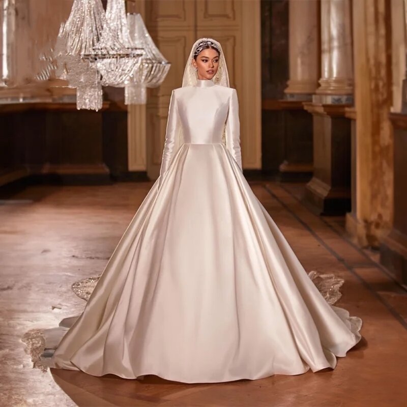 فستان زفاف ساتان عادي بأزرار ، على شكل حرف a ، بأكمام طويلة ، بدون ظهر ، رقبة عالية ، بسيط ، أنيق ، مسلم