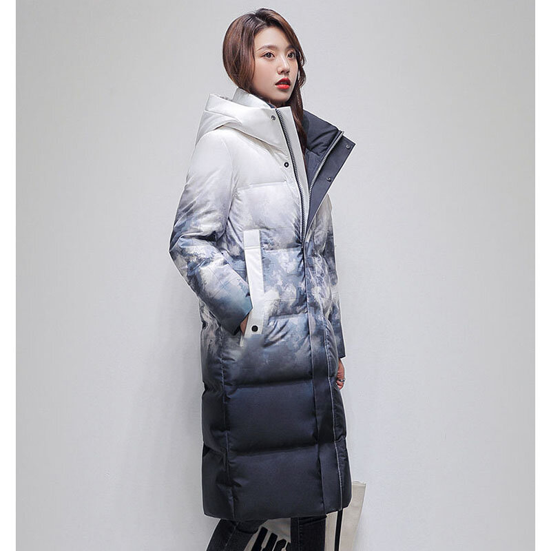 Gradiente de cor feminino, pato com capuz, versão coreana, comprimento médio, temperamento quente, moda inverno, novo, 2022