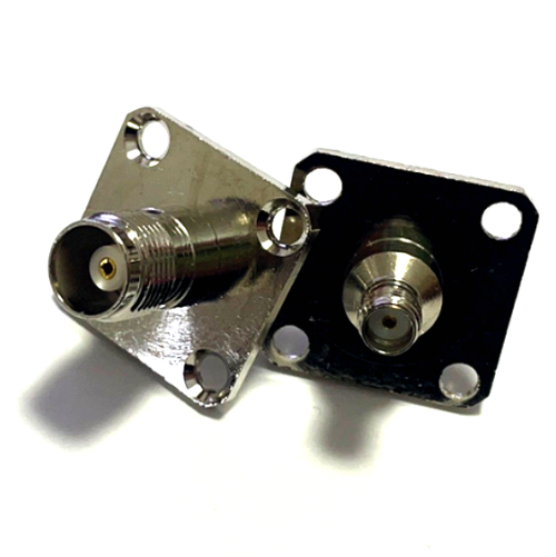 Tnc-buchse auf Sma-buchse 4-Loch Flansch RF Adapter Koaxial Stecker