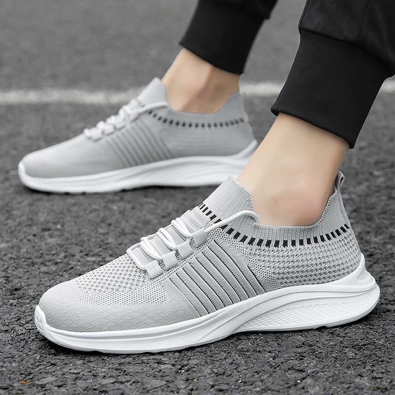 Men's Casual Shoes 2023 Summer New Running Shoes Sports Shoes Breathable Lightweight Boys Trend Daddy Shoes