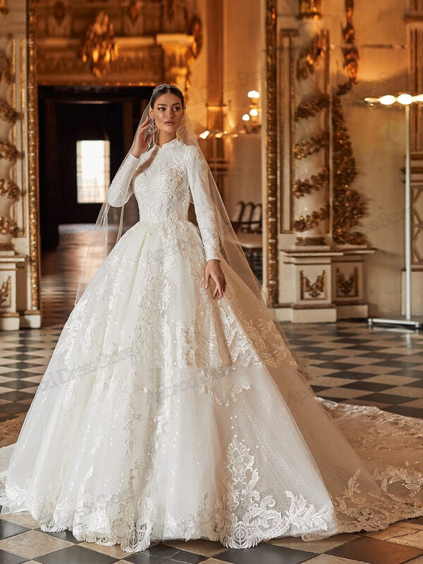 Wykwintne suknie ślubne wspaniałe suknie ślubne koronkowe aplikacje księżniczki na formalne przyjęcie luksusowe Vintage Vestidos De Novia