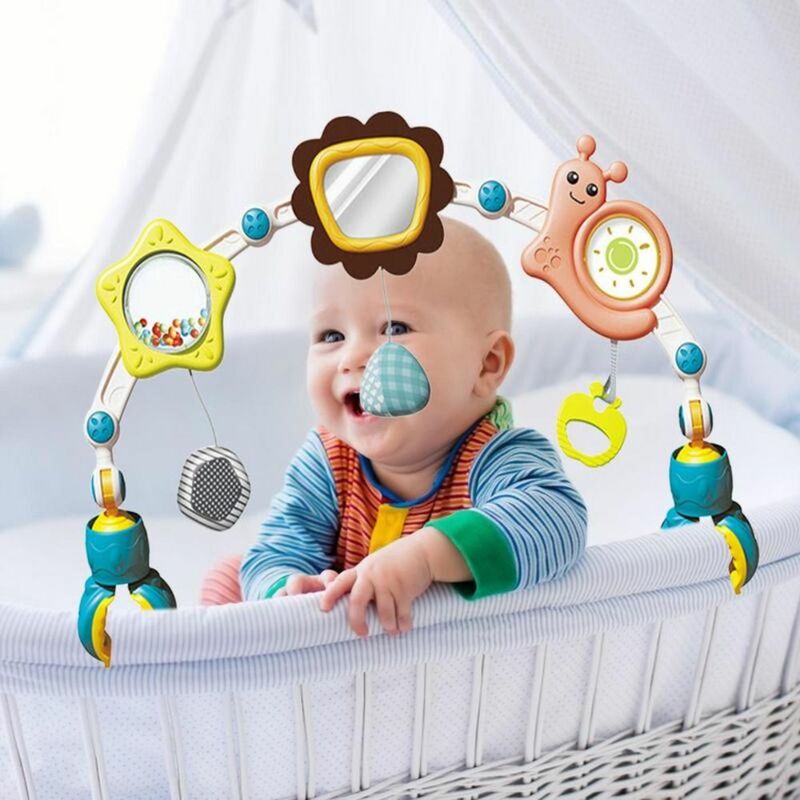 赤ちゃんの車輪の形をしたプラスチック製の吊るすおもちゃ,吊り下げられた音楽のおもちゃ,ベルの装飾