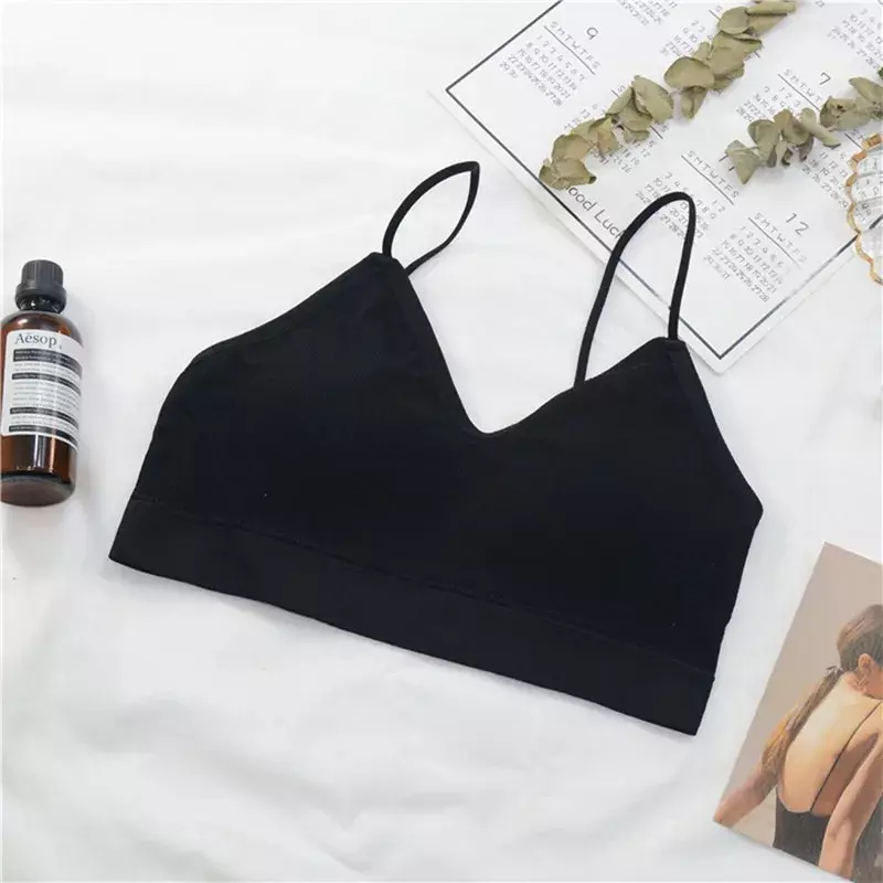 The French Bra Triangle Cup Thread Wrap Girly Girl Slim Shoulder Cotton Anti-slip Sports Bra with Breast Pad
