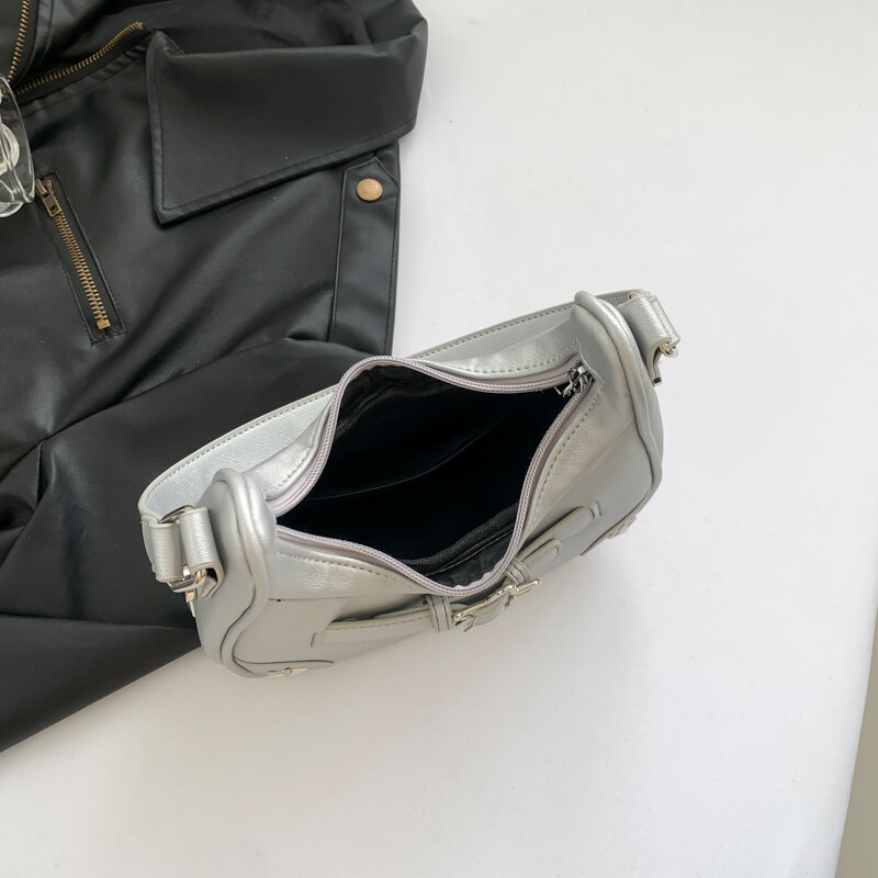 Kleine pu Leder Sattel taschen für Frauen 2024 Mode einfarbige Umhängetaschen weibliche Umhängetasche einfache Handtaschen und Geldbörsen