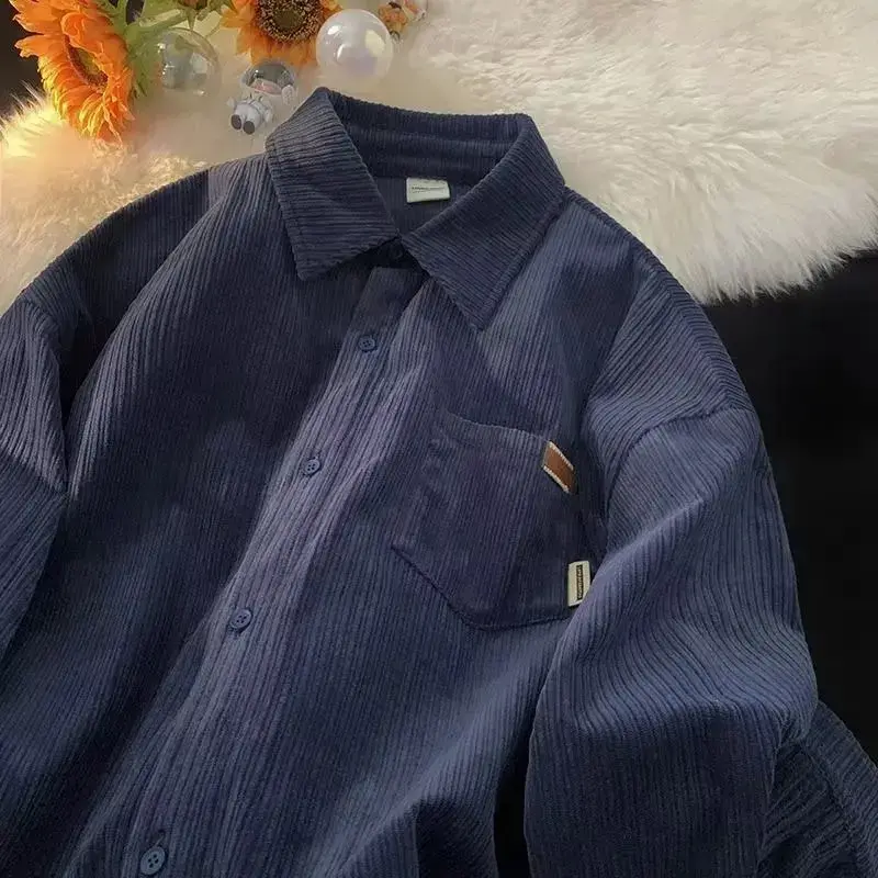 Sztruksowe koszulki Polo z długim rękawem dla mężczyzn moda Retro jesień i zima nowy luźny płaszcz koszula na co dzień Harajuku odzież męska