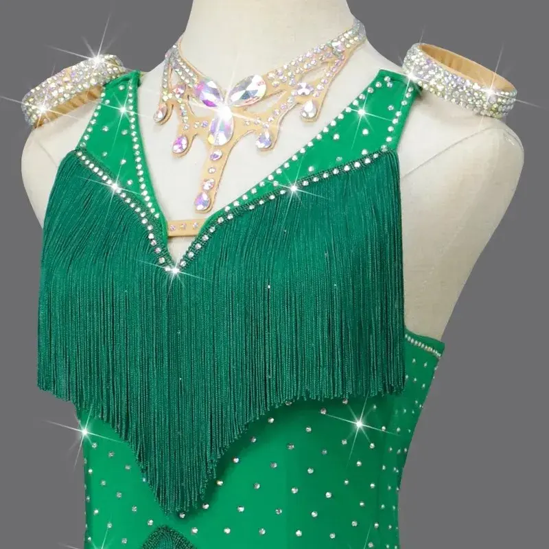 Zielony Latin DanceTassel konkurs kostium seksowny damski krótki bez pleców spódnice balowe treningowe imprezowe duże rozmiary