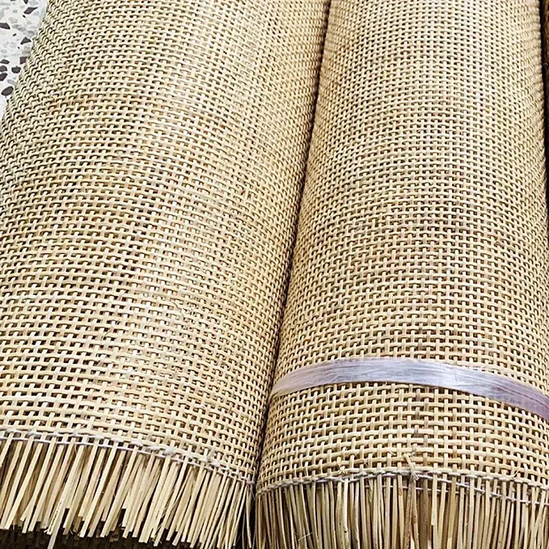 Materiale in rotolo di fettuccia di canna indonesiana in Rattan naturale per la decorazione di mobili tappetino per tessitura a reticolo cavo riparazione dell'armadio per sedie
