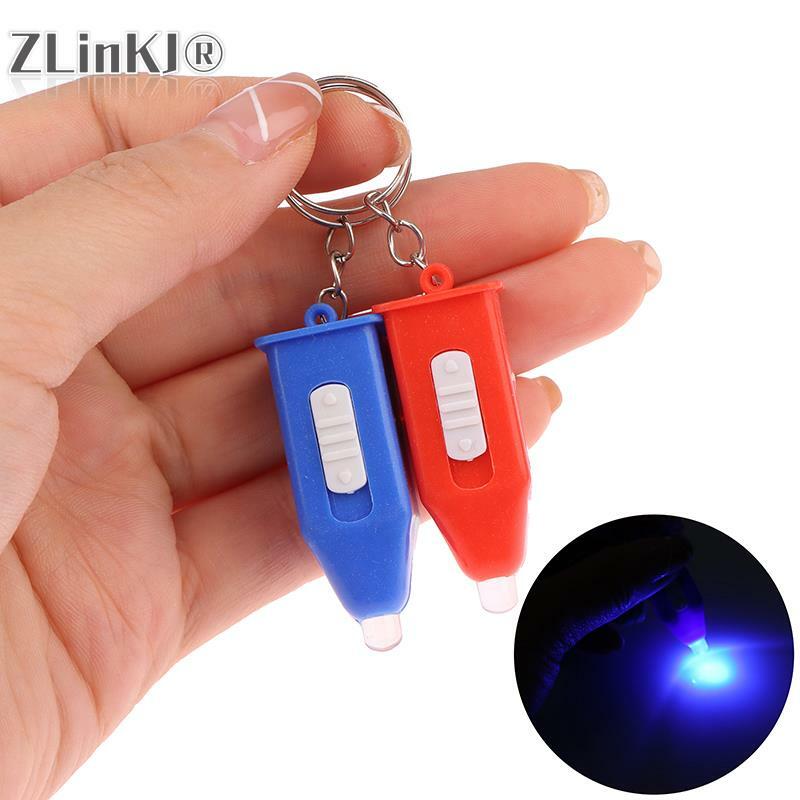 Mini Lanterna de plástico ultravioleta, pingente pequeno, chaveiro ao ar livre, fácil de transportar, luz roxa, presente, 1pc