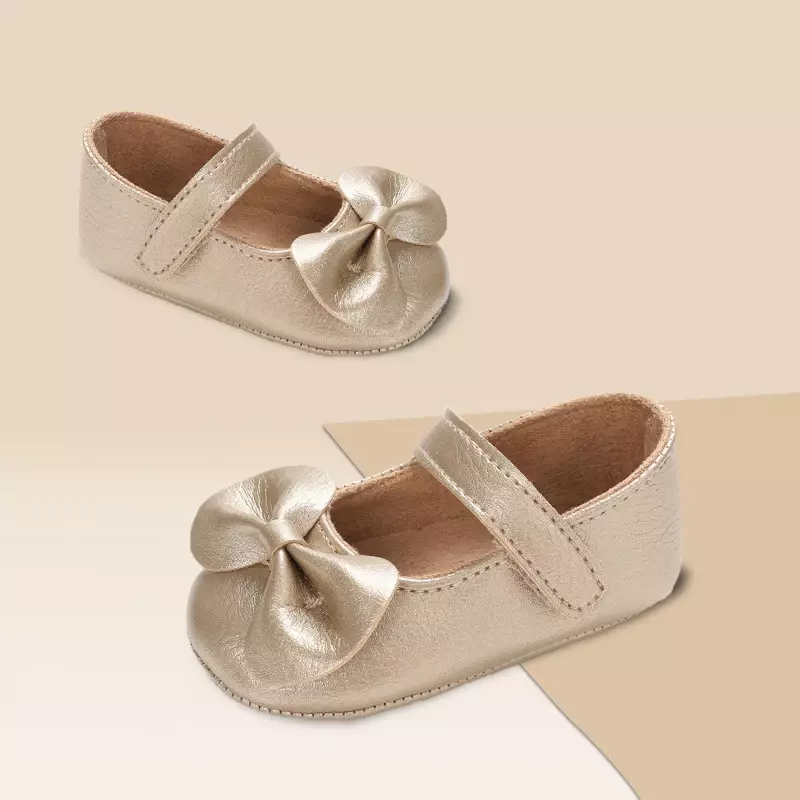 Zapatos antideslizantes para bebé recién nacido, calzado de goma con nudo de mariposa, cómodo y suave, a la moda
