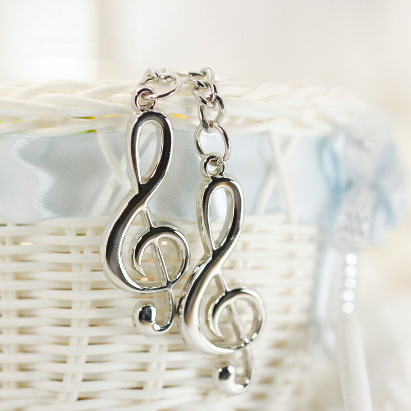 Fashion Unisex Stainless Steel Silver Plated Metal Treble Clef Musical Icon Symbol Key Ring Key Chain Gift