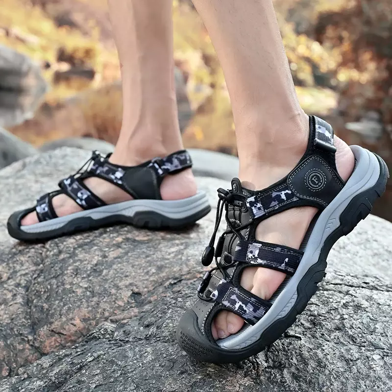 Summer Outdoor Men's Sandals Non-slip Men's Casual Sneakers Comfortable Beach Sandals Plus Size Men's Breathable Wading Sandals