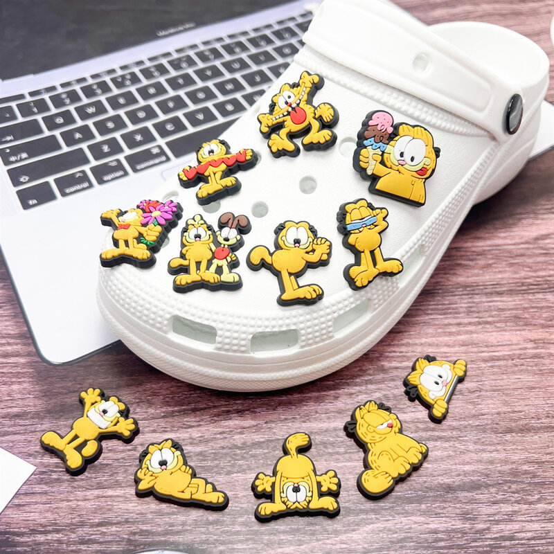 1-12Pcs Cartoon Cats Shoe Charms Shoe Buckle Decoration Children's Favorite Gifts Holiday Gifts Clog Sandals Accessories