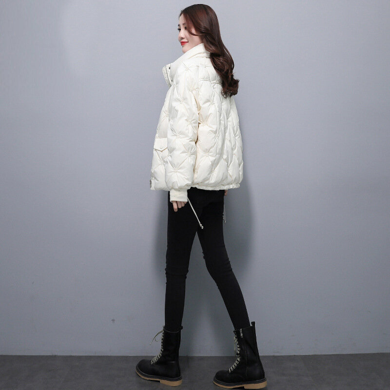Krótkie parki kurtka zimowa płaszcz damski Shorty Fashion biały puch kaczy Design sens płaszcze kurtki utrzymujące ciepło płaszcz śnieg ubrania