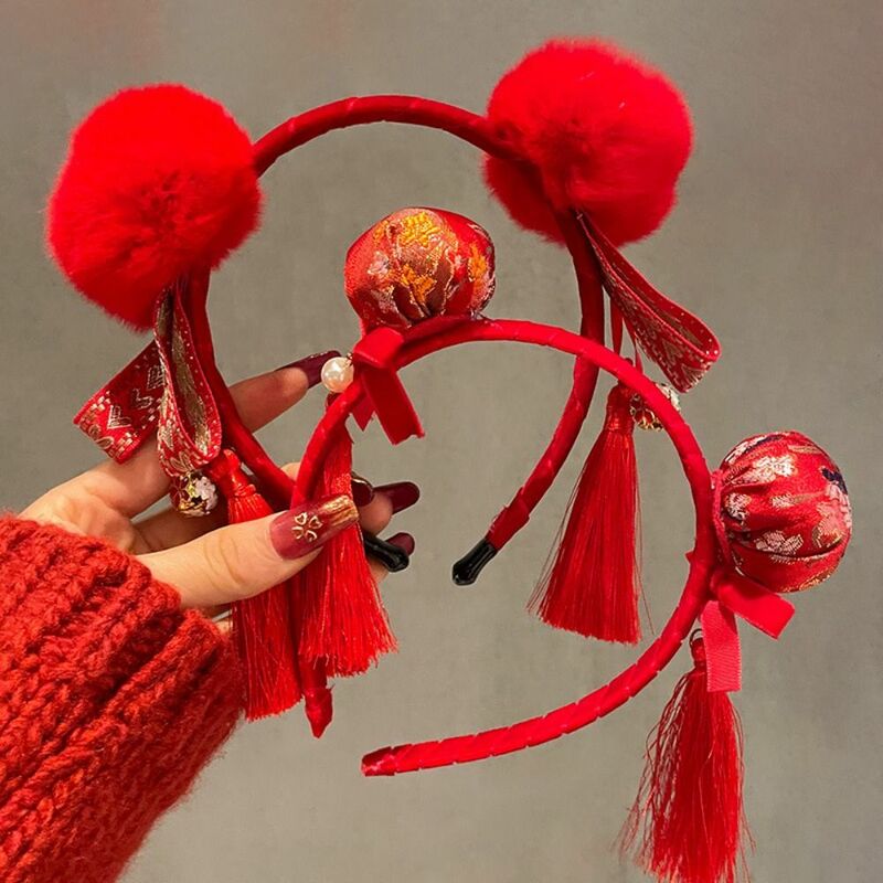 Hoop cabelo estilo chinês para o ano novo menina, headwear arco vermelho, feltro cocar, borla hairball vermelho, headwear criança