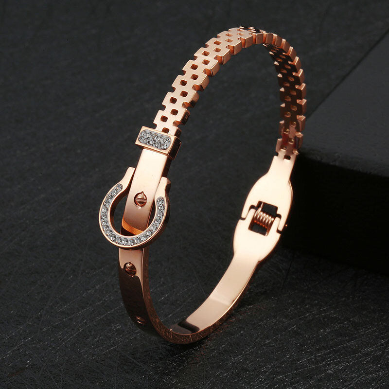 Bangle Titanium Steel Diamond Bracelets For Women Bangles Accessories High-End Trendy Design Girls Hollow Belt Buckle Jewelry