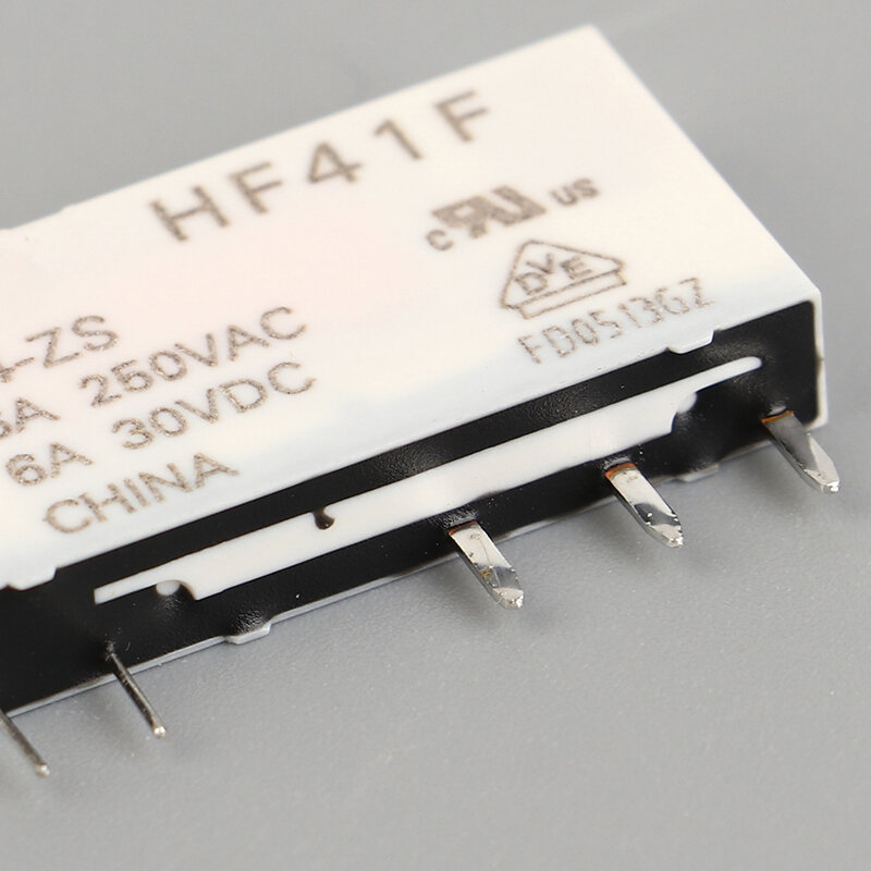 HF41F-24-ZS HF41F-12-ZS HF41F-5-ZS HF41F-5-HS HF41F-12-HS HF41F-24-HS przekaźnik przemysłowy subminiaturowy przekaźnik mocy 41f HF41F