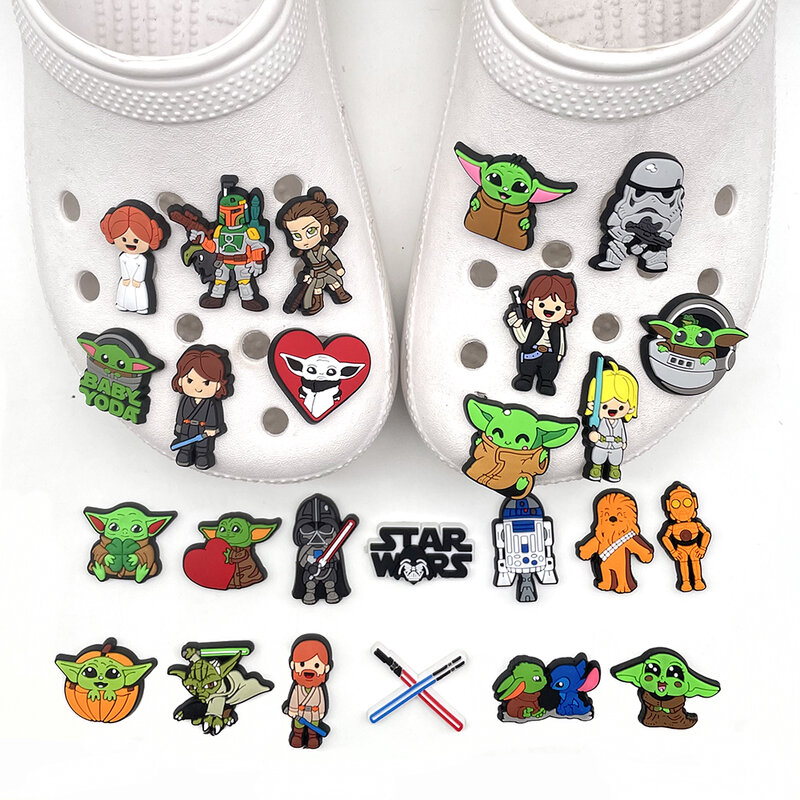 Yoda เสน่ห์รองเท้าสตาร์วอร์สสำหรับเด็กผู้ชายรองเท้าอุดตันรองเท้าแตะตกแต่ง aksesoris sepatu เสน่ห์ขายส่ง