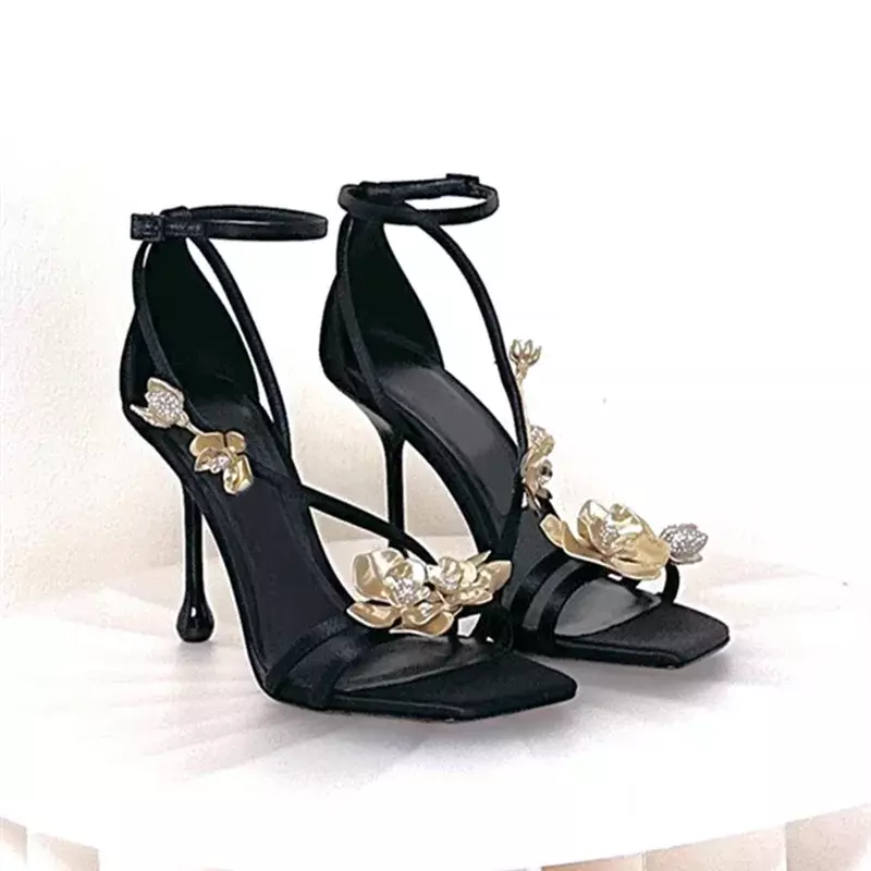 2024 Summer New European and American High Heels Gold Flower Square Heel Shoes Women Sexy Sandals