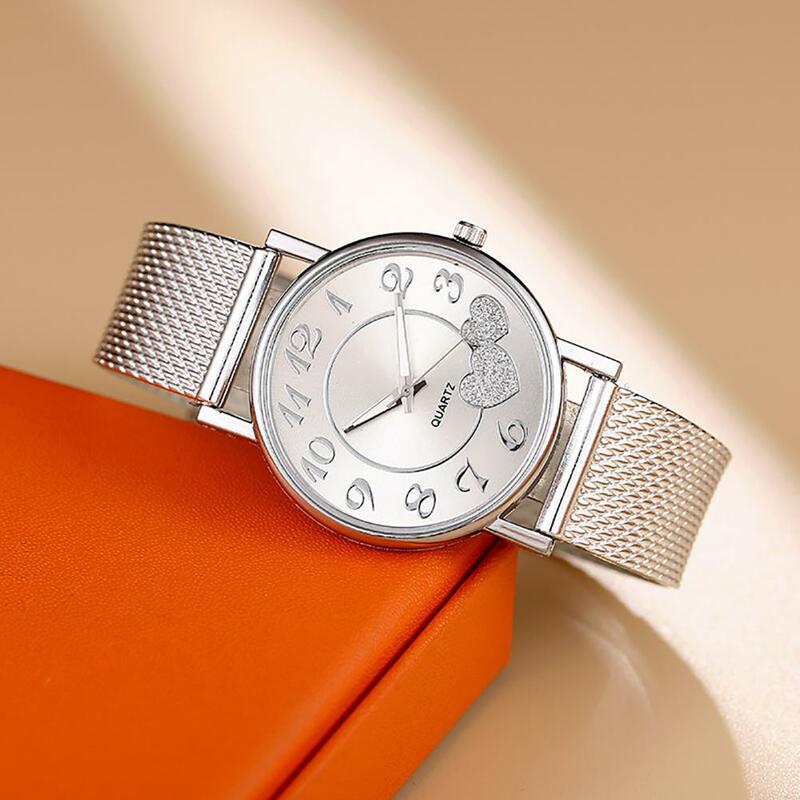Jam tangan wanita, perhiasan fesyen sederhana bentuk hati Bling berlian imitasi jam tangan wanita nyaman digunakan jam bundar untuk sehari-hari
