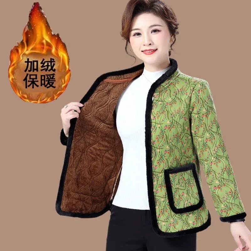 Cappotto di cotone da donna anziana di mezza età 2024 nuova giacca autunno inverno moda aggiunta peluche caldo piccolo capispalla in cotone 6XL