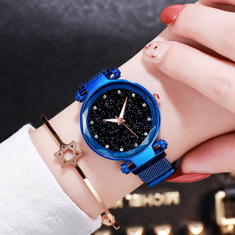 Reloj de cielo estrellado para Mujer, pulsera elegante con hebilla magnética, Vibrato de oro púrpura, de lujo, novedad