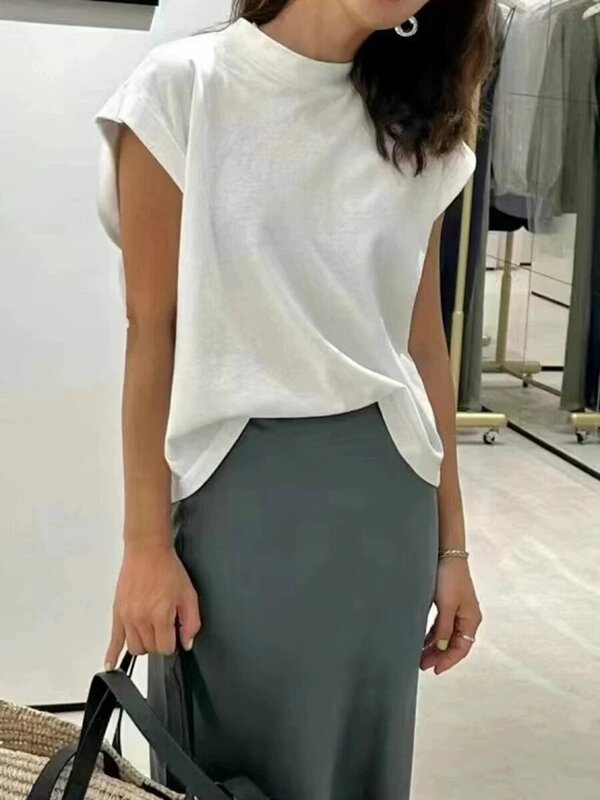 Metal Decor White T-shirt Women Summer Stand Collar Casual Simple Sleeveless Tee Shirts 2024 New Elegant Fashion Lady Tops Tees
