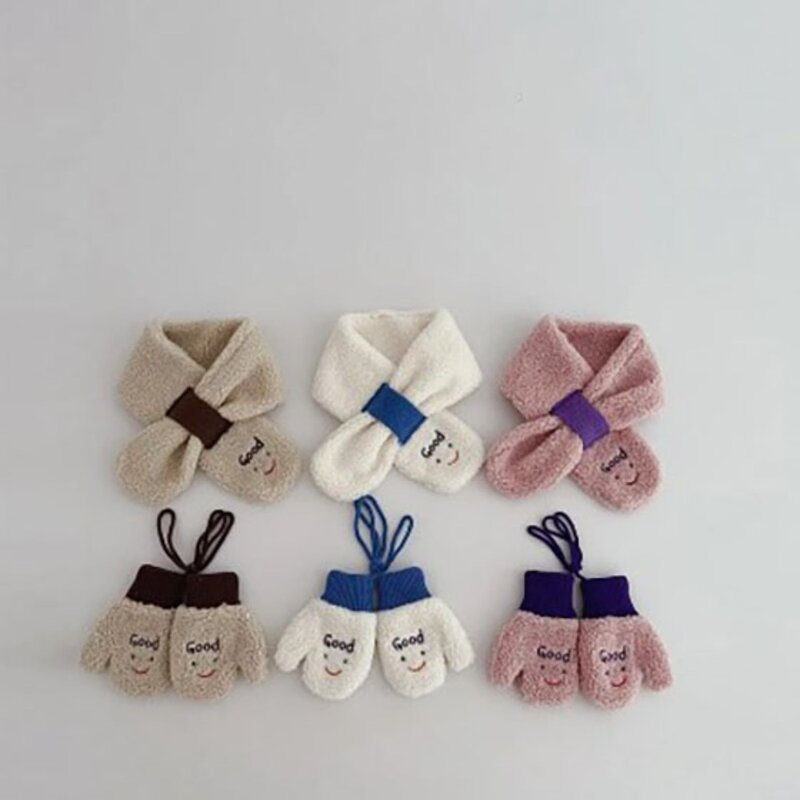 Дышащие корейские детские перчатки, плюшевые мягкие и приятные для кожи, мультяшная улыбка, ветрозащитные теплые