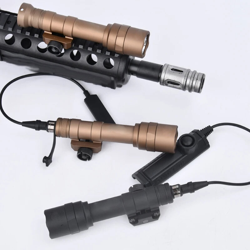 Surepr M600ไฟฉายกล M600U แสงลูกเสือที่มีฟังก์ชั่นคู่สวิทช์ความดันไฟปืนไรเฟิลล่าอาวุธปืนไรเฟิลไฟฉาย
