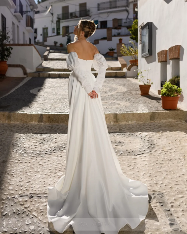 Vestido de casamento plissado cetim com manga removível, bainha off-the-ombro, Side Split, vestidos de noiva para tribunal, vestidos de noiva